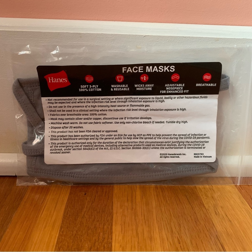 NIP Hanes Gray Cotton Face Mask